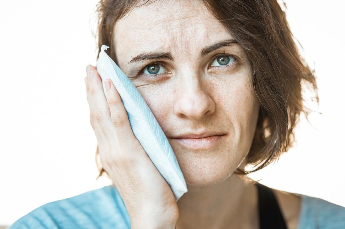 cold compress for pain after teeth cleaning