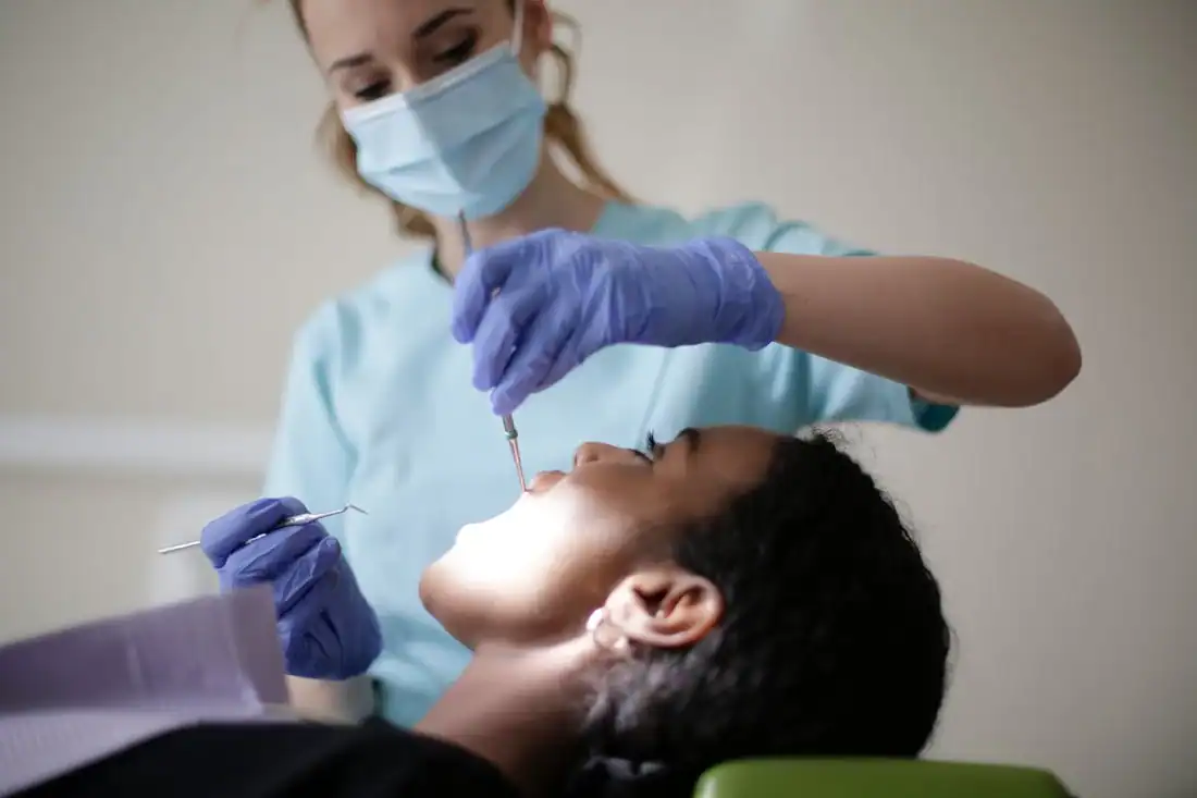 Treatment options for a knocked out Tooth
